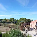 Дом отдыха Cosy Ile Des Pecheurs 4 P *